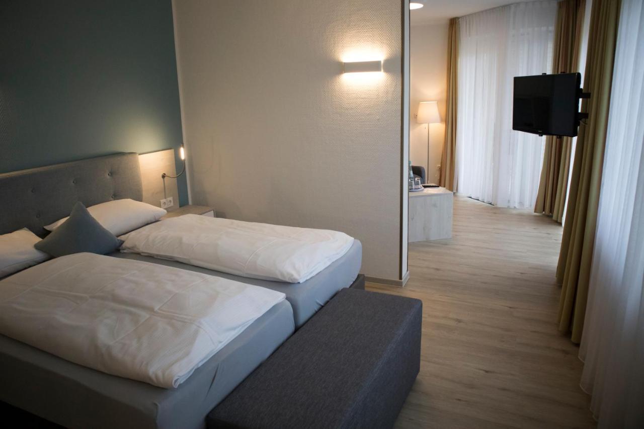 Hotel Am Friesenstrand ทอสเซินส์ ภายนอก รูปภาพ